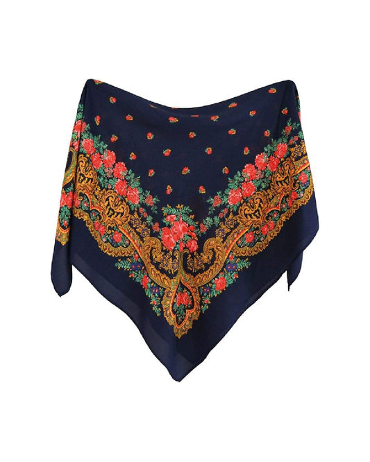 Lenço de Viana do Castelo, lenço minhoto tradicional português com franjas, símbolo do Minho e da cultura de Viana. Lenço regional original usado nas Festas da Senhora d’Agonia, no traje das mordomas e nas danças folclóricas. Lenço de Viana azul, vermelho, branco ou preto, com estampas florais e desenhos típicos do artesanato português. Acessório tradicional de Viana do Castelo, usado por mulheres e homens como símbolo de fé, amor e orgulho minhoto. Lenço cultural português. Presente ideal feito em Portugal